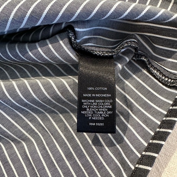 Express Women’s Grey & White Stripe Button Down Blouse in Size Small - Picture 2 of 8